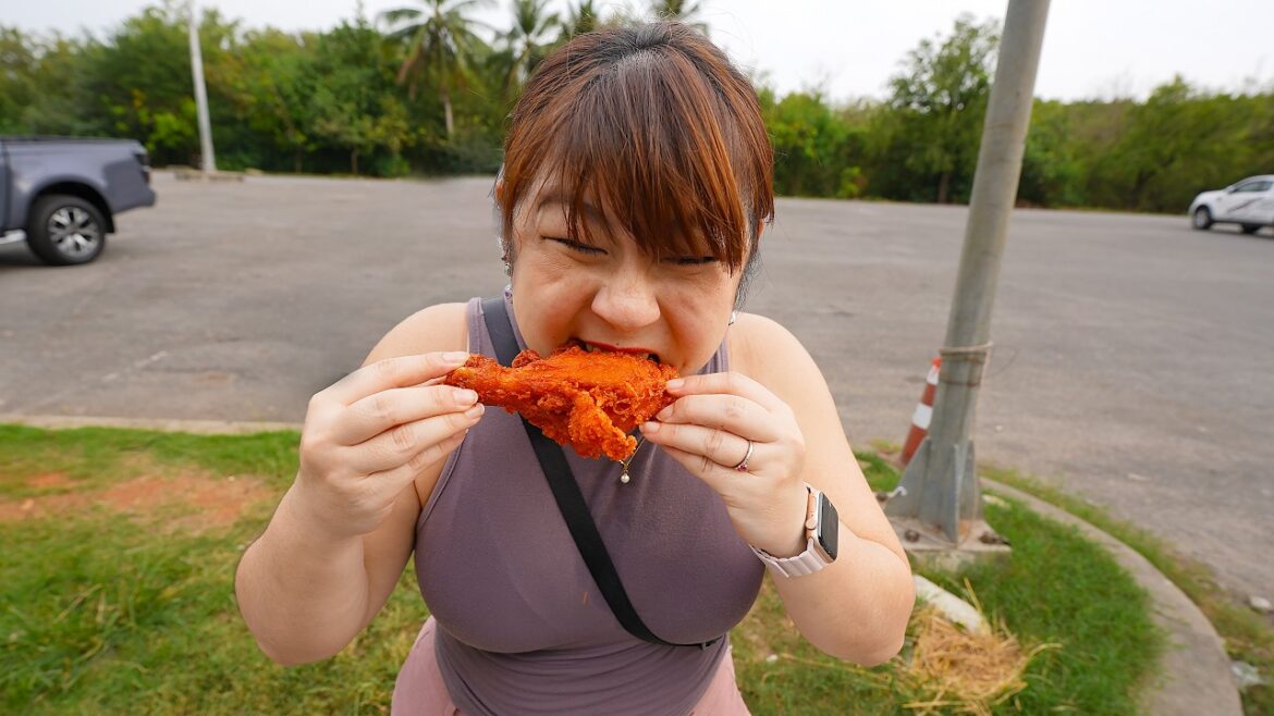 Phuket Street Food Saphan Hin Local Market
