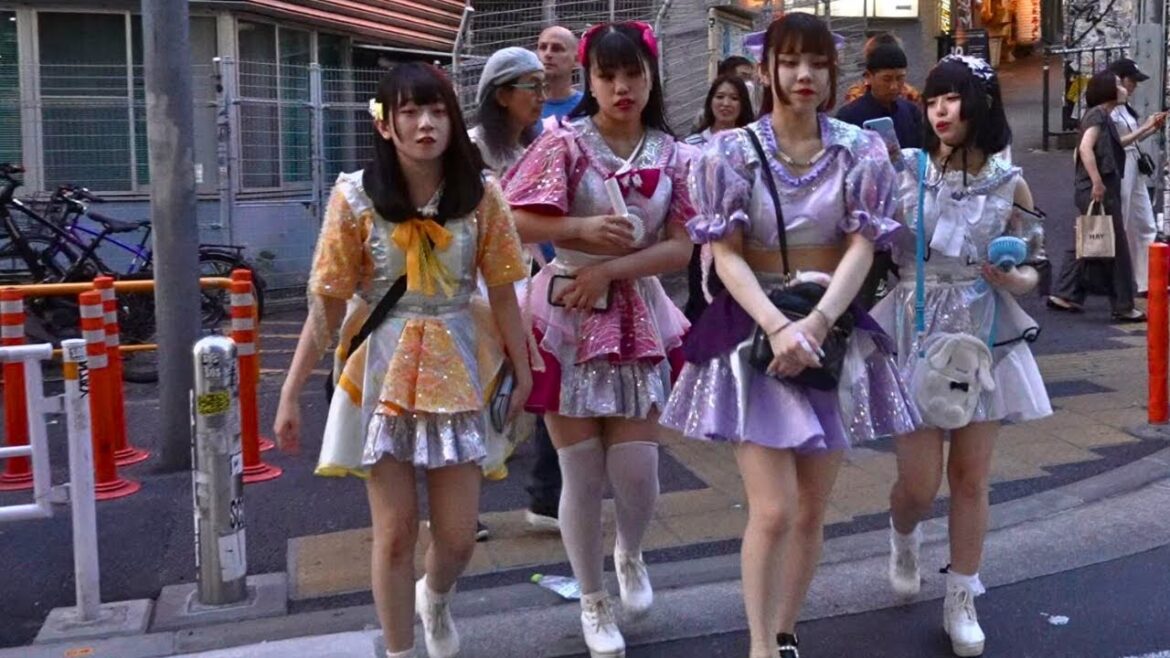 EXPLORING Hidden part of Tokyo's youngsters zone