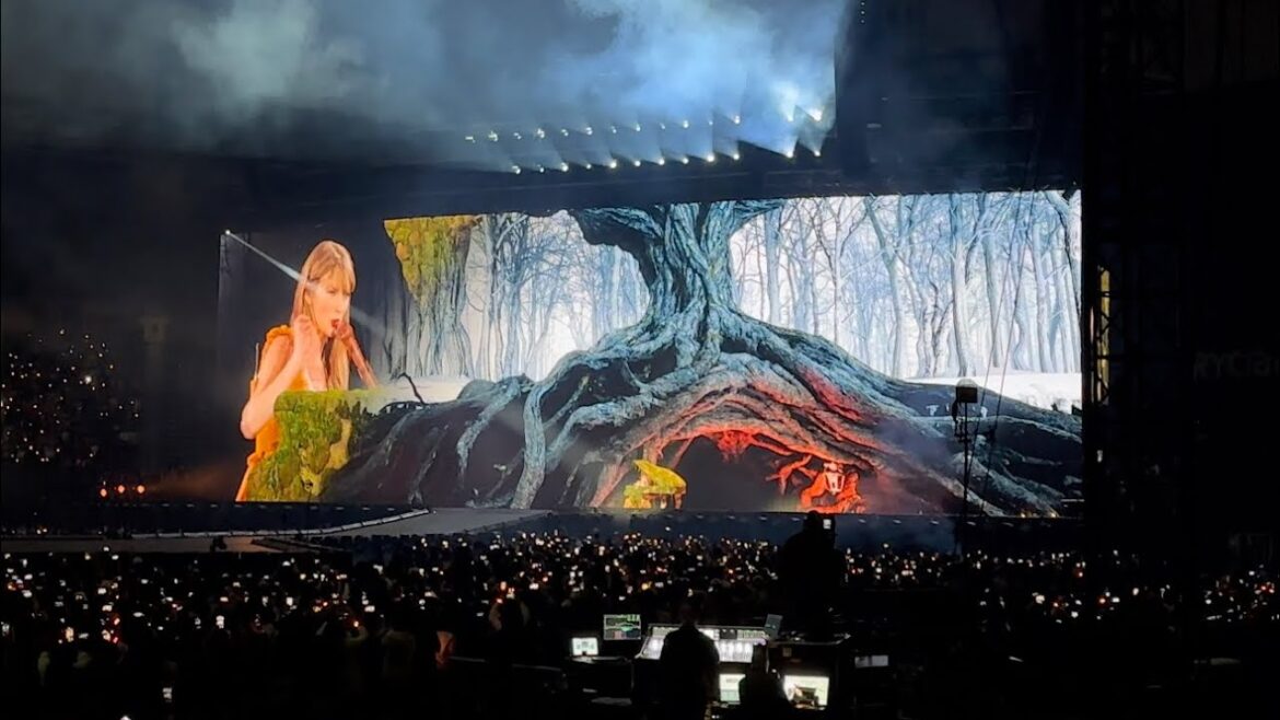 Taylor Swift – Rare Speech l The Eras Tour Tokyo 2024 l Japan l 4K Taylor Swift - Rare Speech l The Eras Tour Tokyo 2024 l Japan l 4K