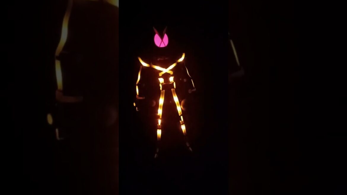 【Kobe】Attack by Masked Rider (Kamen Rider 555)