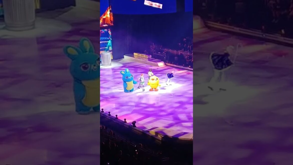 ♡ Disney On Ice 2022 Road Trip Adventures ♡ #disneyonice