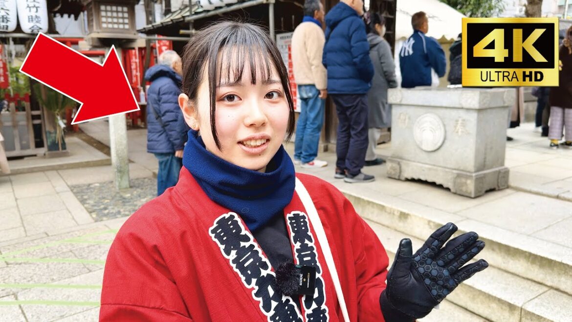 A cute Japanese girl Yura-chan guided me around Asakusa by rickshaw😊