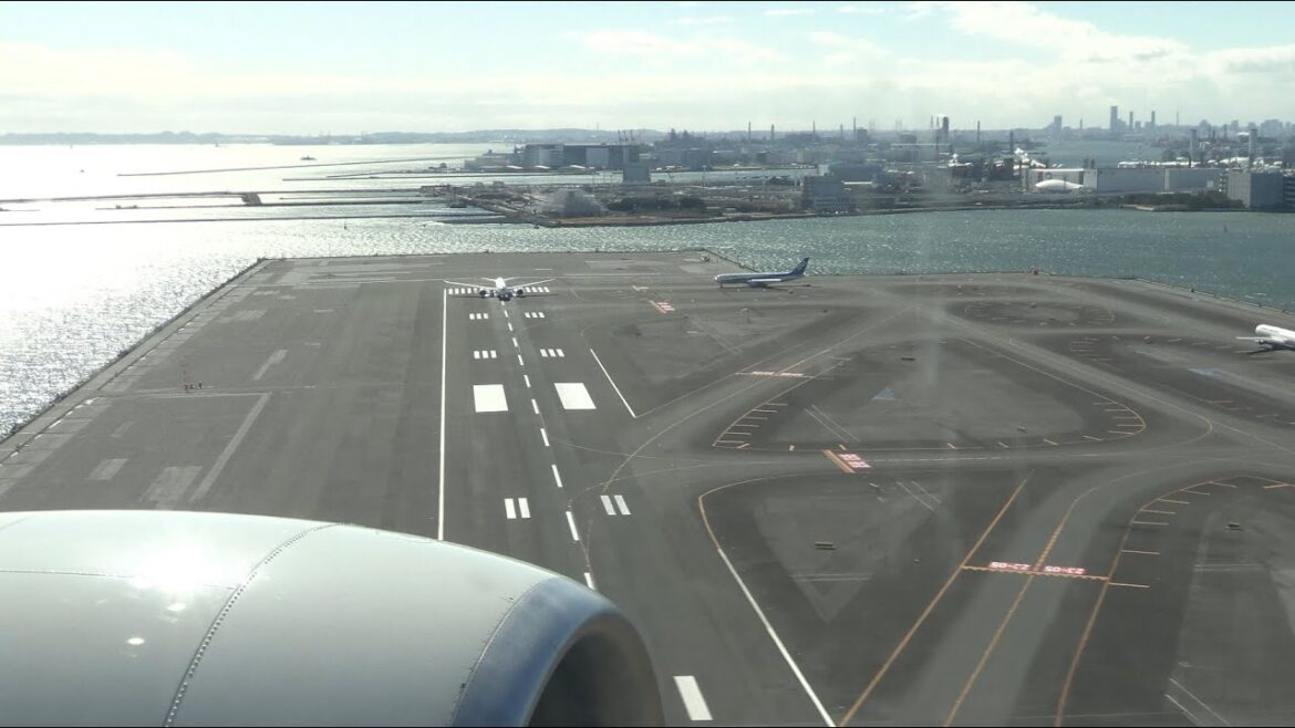 THE SIGHT OF JAPAN 2/2 : Flight onboard ANA B 777-281ER JA716A from Hakodate (HKD) to Tokyo (HND) THE SIGHT OF JAPAN 2/2 : Flight onboard ANA B 777-281ER JA716A from Hakodate (HKD) to Tokyo (HND)
