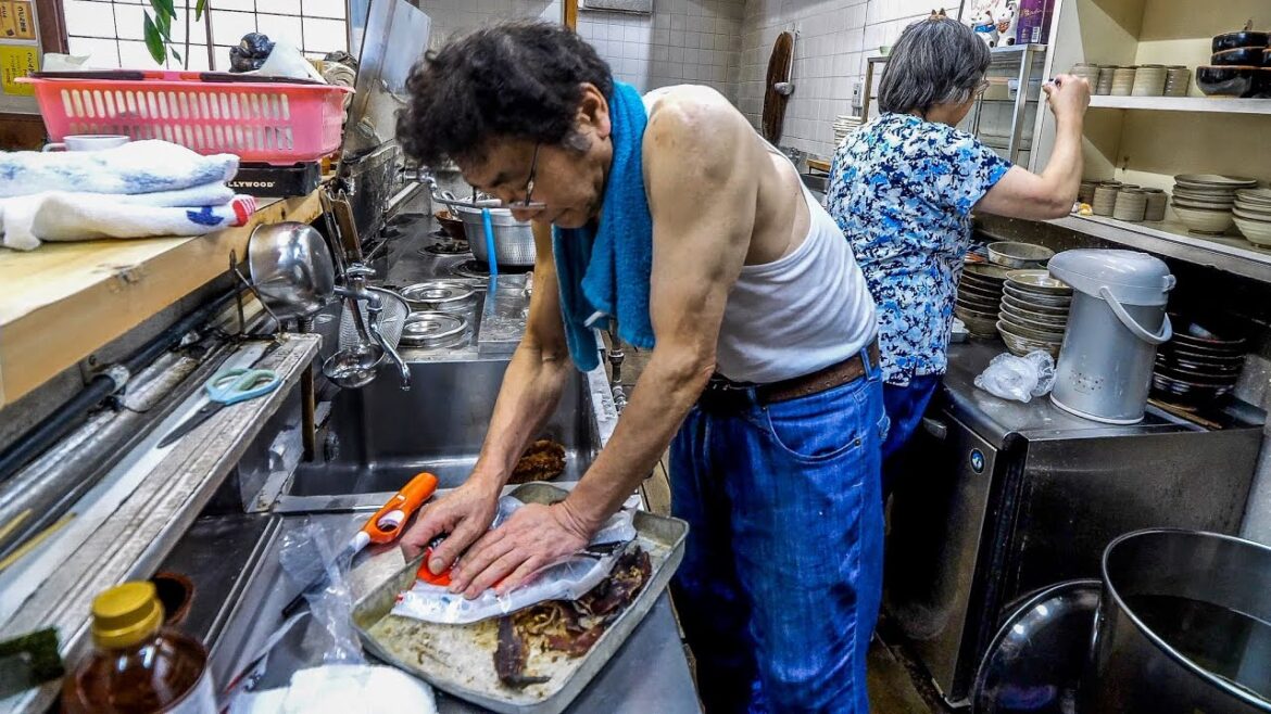 ７３歳スーパーおじいちゃんの超絶天ぷらさばき！！神様に選ばれた鉄人店主４選丨Japanese Tempura Udon Noodles