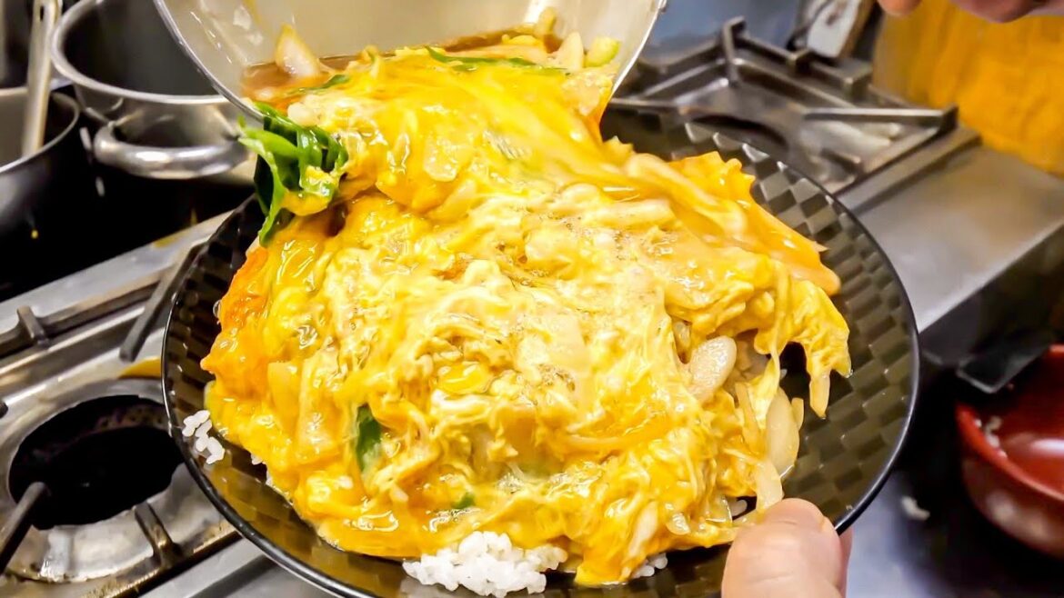 凄まじい人気を誇る京都の大衆そば屋の驚異的な仕事丨Tempura and Soba Restaurant