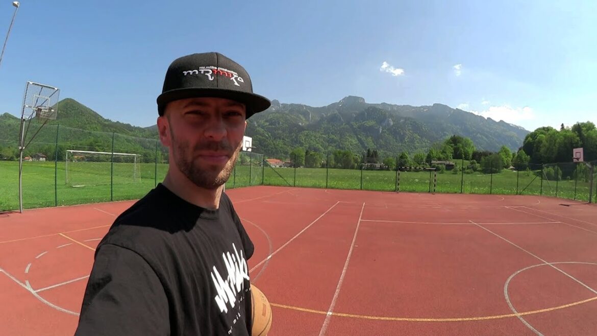 Wunderschöner Platz an den Bergen Wunderschöner Platz an den Bergen