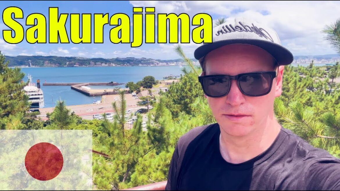 The Mighty Sakurajima: A Journey to Kagoshima's Guardian 🇯🇵