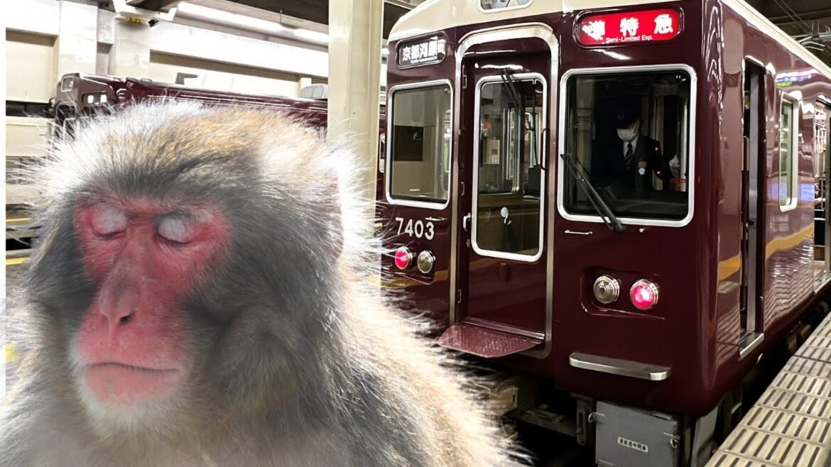 Japan’s Local Train Osaka to Kyoto / Hankyu Railway Japan's Local Train Osaka to Kyoto / Hankyu Railway