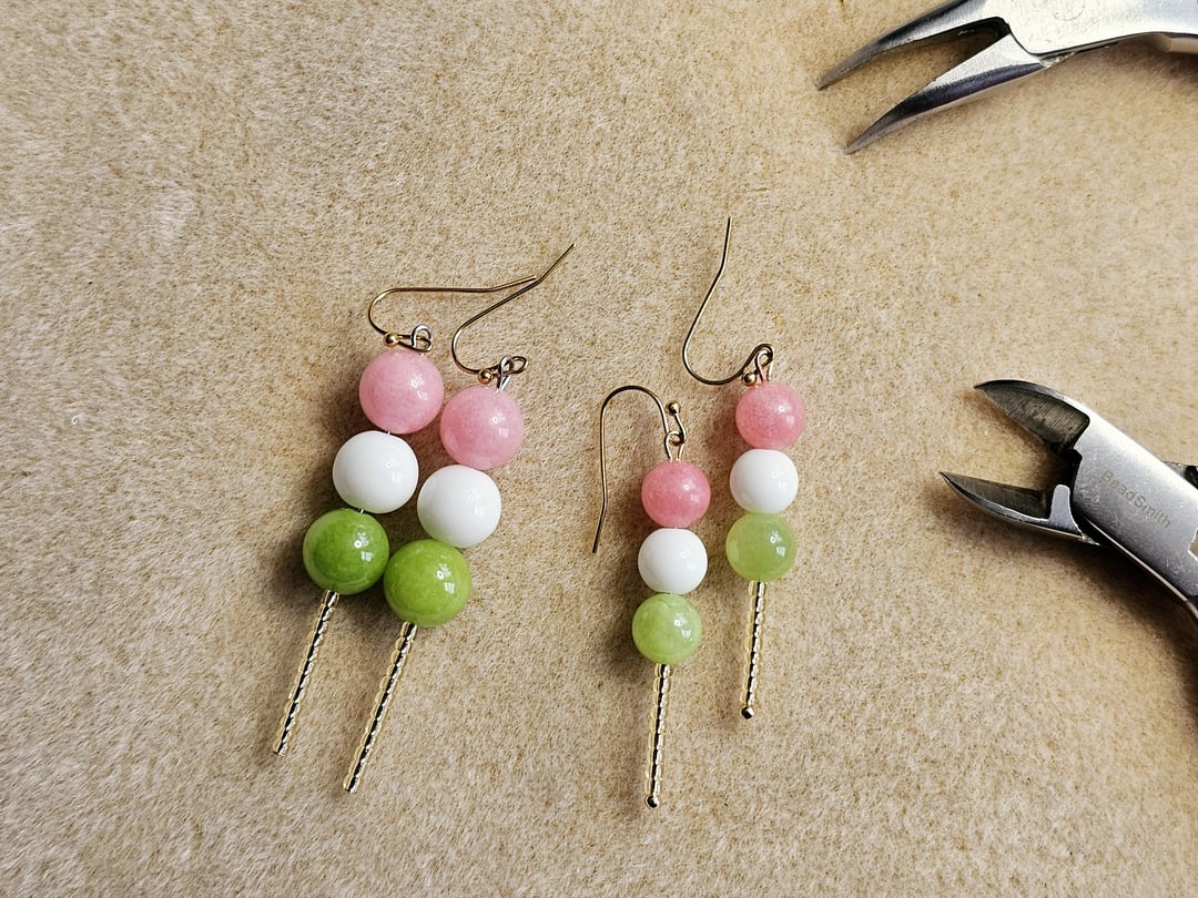 do-these-look-like-hanami-dango-to-you-alo-japan