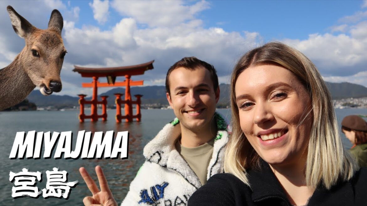 Japan's best day trip - MIYAJIMA | Japan travel vlog