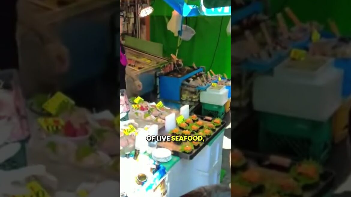 Exploring Tokyo's Culinary Heart: Tsukiji Outer Market Delights #shorts #travel #tokyo