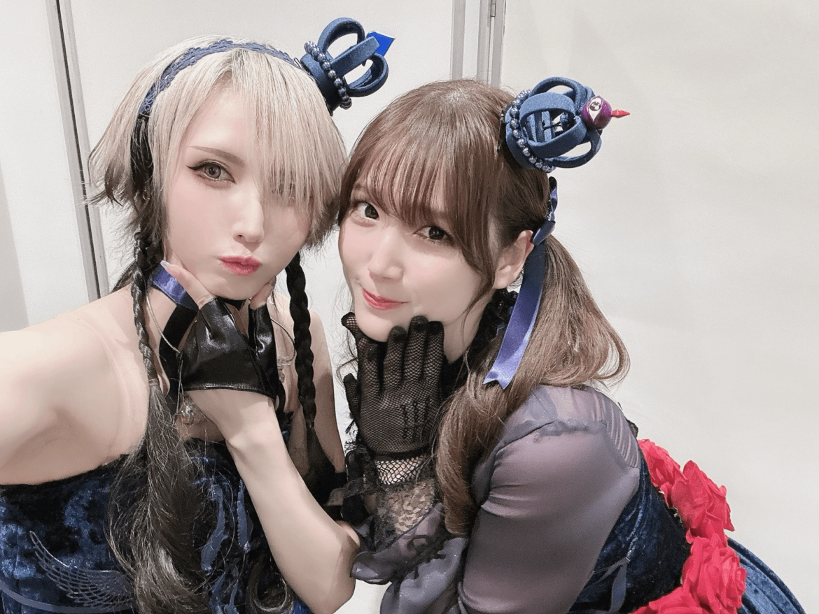 Aoki Shiki and Uchida Maaya from Cinderella Girls Unit Live Tour