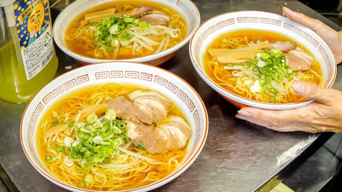 京都）凄まじい爆食いアニキが殺到する夫婦経営の本格町中華に密着丨Egg Fried Rice - Wok Skills in Japan