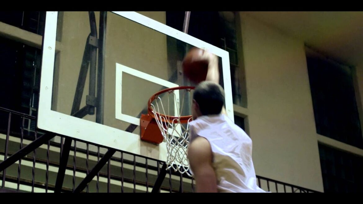 Royalty Free Stock Footage of Slow motion shot of a slam dunk.
