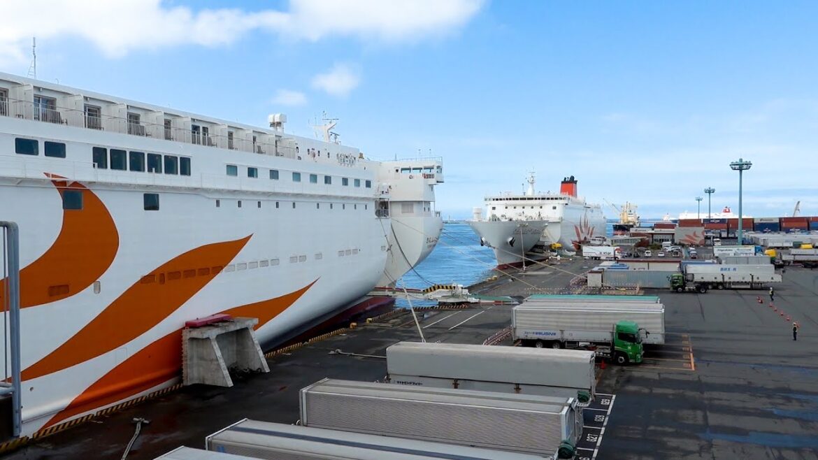 Japan’s Incredible Scenic Daytime Cruise | Sunflower Ferry