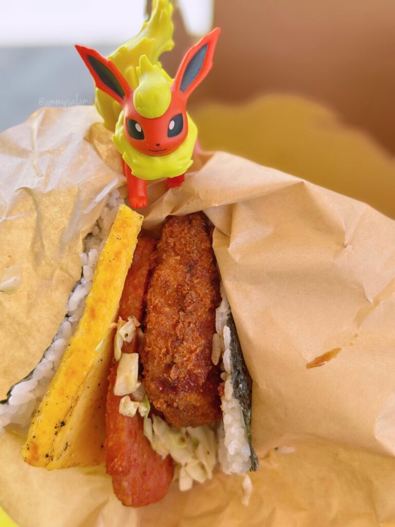 [OC] Okinawa Style Onigiri & Fried Dumplings