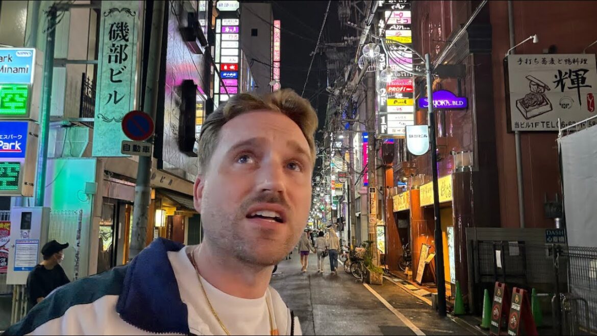 Solo in Sendai’s Seedy Backrooms Solo in Sendai’s Seedy Backrooms