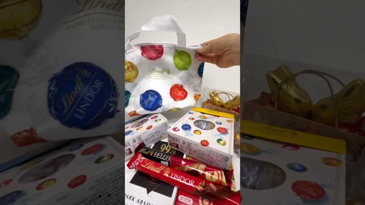 Lindt Chocolate Summer Lucky Bag Unboxing #shorts Lindt Chocolate Summer Lucky Bag Unboxing #shorts