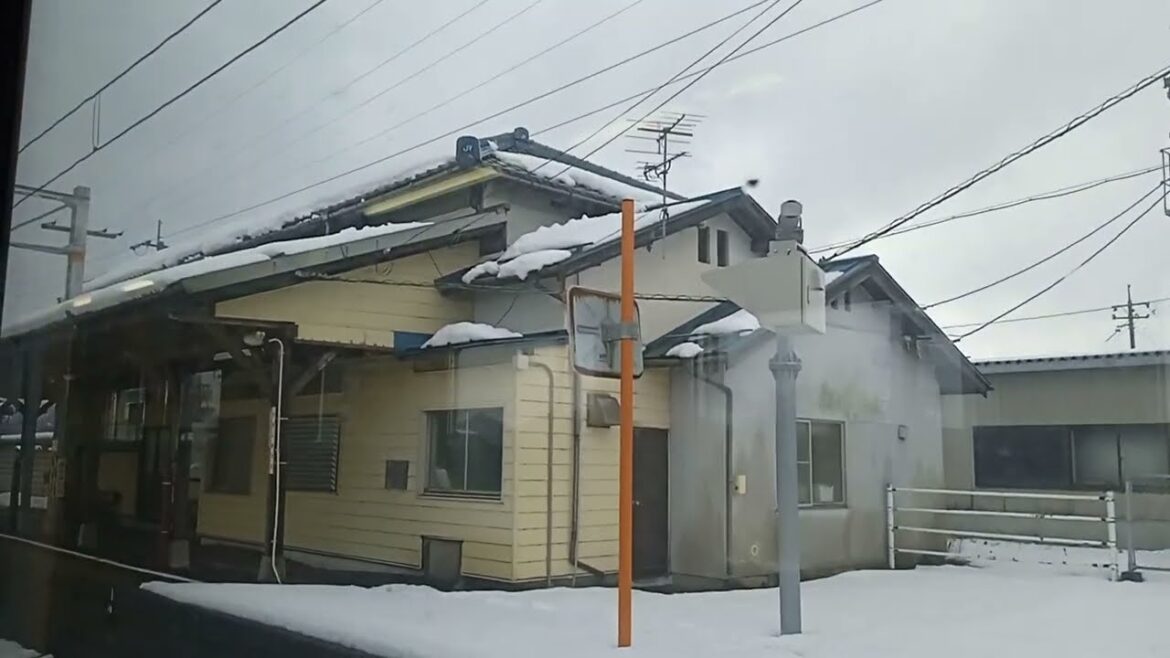 Beautiful Japan Covered in Snow ❄️ (No Talking) - Journey Through Japan 🇯🇵