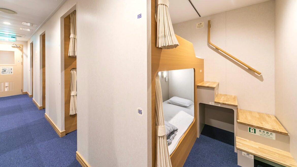 【阪九フェリー】福岡⇒神戸　片道6500円　満室⁉　16人相部屋は快適なのか？　女ひとり旅