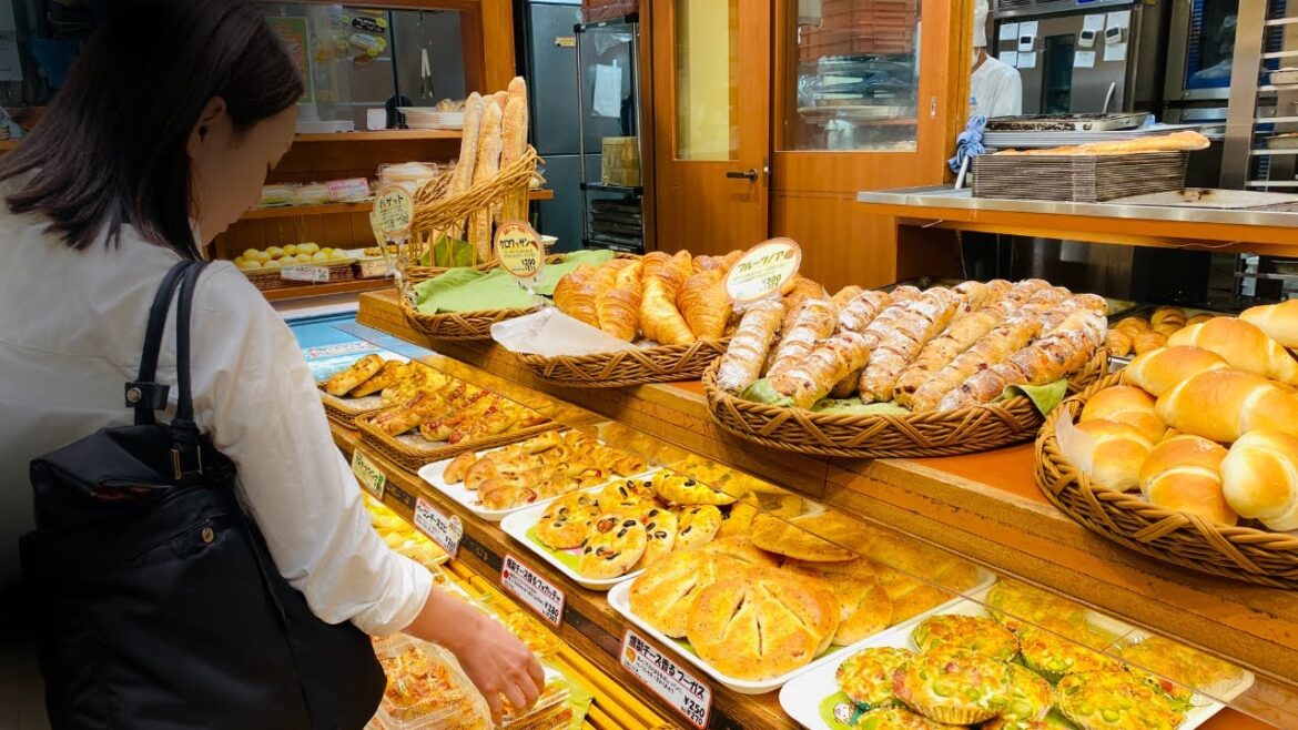 Amazing Freshly Baked Breads | Japanese Food Tour