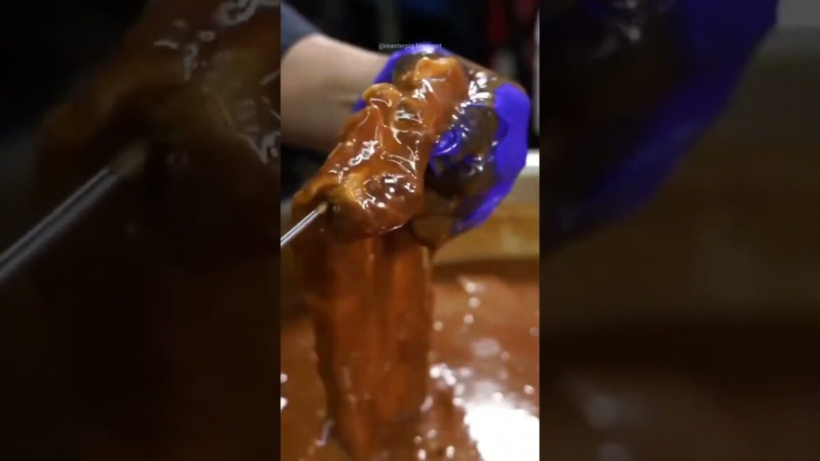 Master Chef Cooking Barbecued Pork #bbq #grill