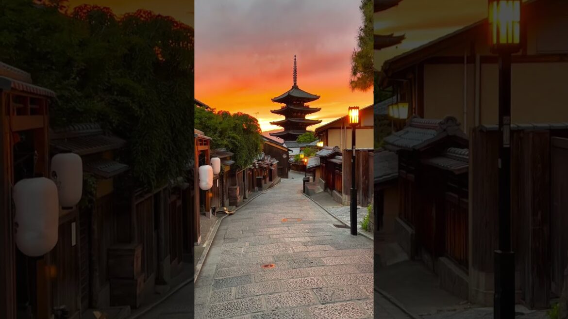 Discover the Amazing Yasaka Pagoda in Kyoto's Hōkan-ji Temple  #japan #kyoto