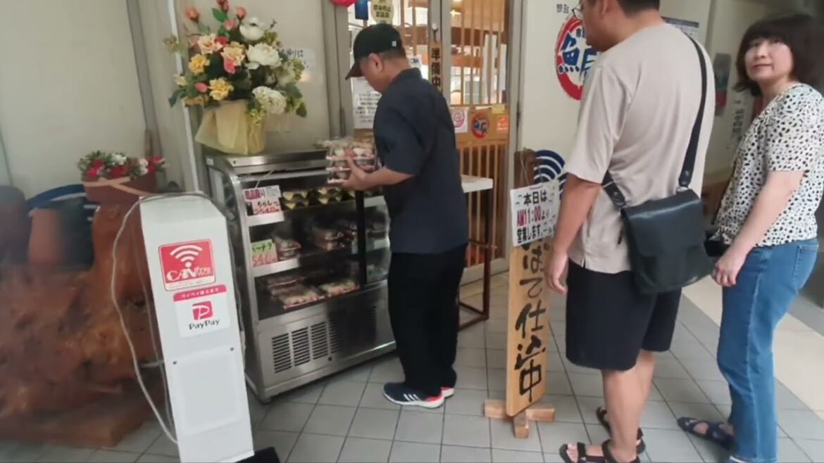 Nakahama Fish Market in Fukuoka, Kyushu - Japan | Traveler Ni