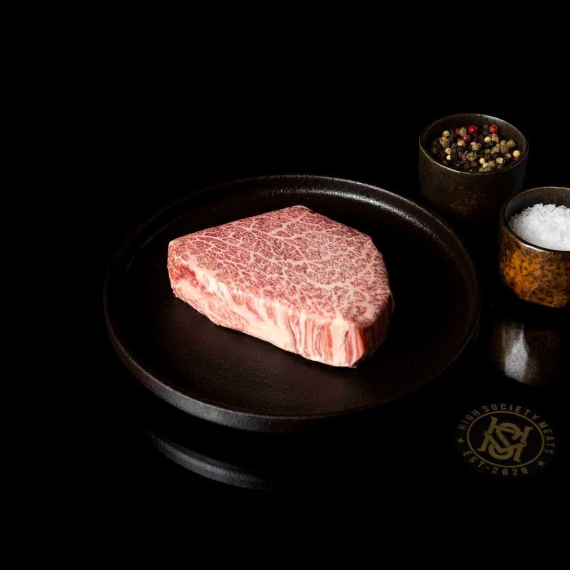 Tips on traditional griddle cooking of Japanese a5 wagyu