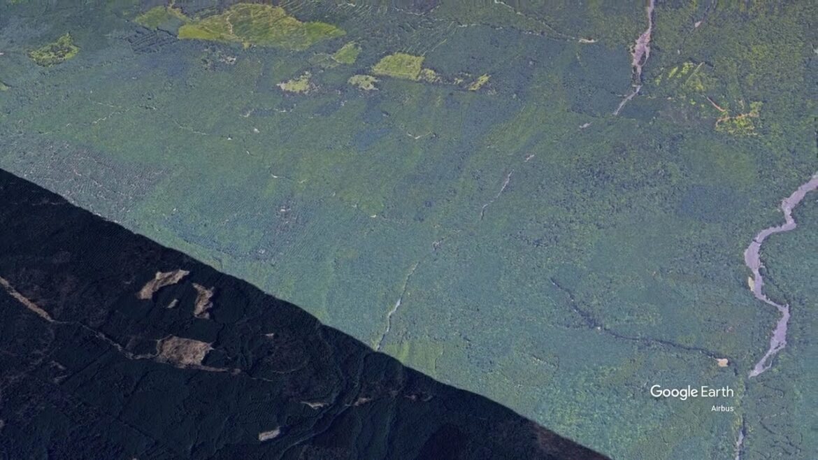 Mount Fuji| Soar Above Serenity from the Sky 🗻🇯🇵 #travel #aerialview #travelgoals #explore #mustsee Mount Fuji| Soar Above Serenity from the Sky 🗻🇯🇵 #travel #aerialview #travelgoals #explore #mustsee