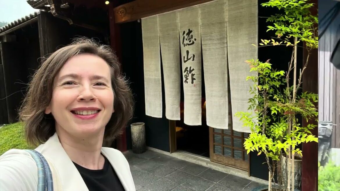 A Great Restaurant Nested in a Beautiful Area Close to Kyoto A Great Restaurant Nested in a Beautiful Area Close to Kyoto