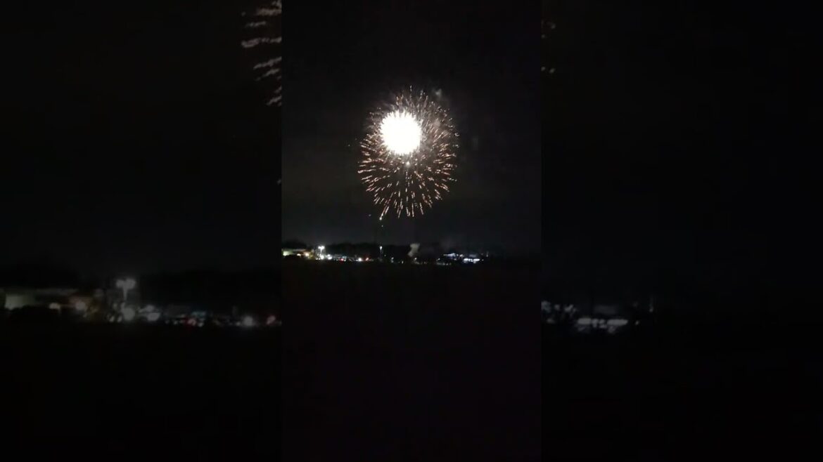 Tako Town Fireworks Festival #amazing #japan #festival #fireworks