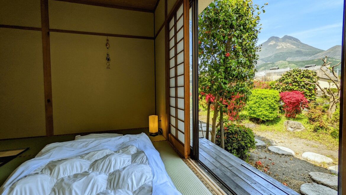 Experience Japan’s Beautiful Hot Spring Haven(Yufuin Trip 2/2)|Japan Travel Vlog Experience Japan's Beautiful Hot Spring Haven(Yufuin Trip 2/2)|Japan Travel Vlog