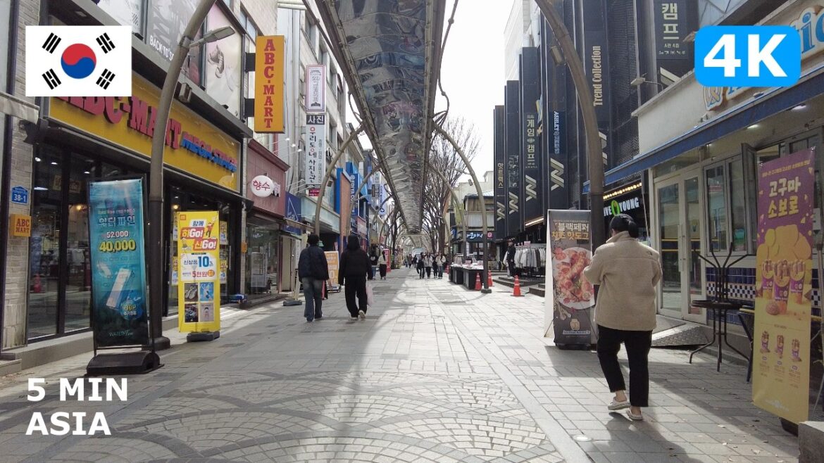 🇰🇷 South Korea – Jeonju: 5 Minutes Walking Tour – 4K 🇰🇷 South Korea - Jeonju: 5 Minutes Walking Tour - 4K