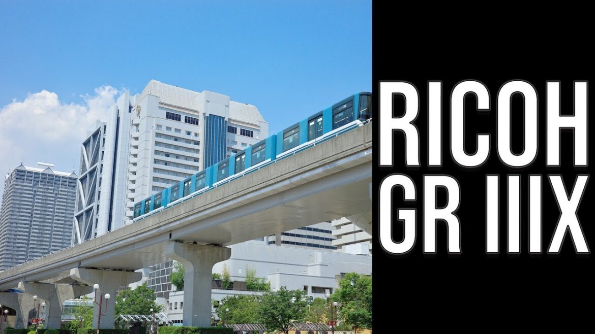 RICOH GR IIIx - ROKKO ISLAND RIVER MALL [六甲アイランドリバーモール] (Vibrant Negative)・JAPAN