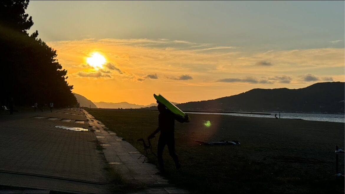 Japan Live🇯🇵Saturday Sunset Beach Walk🇯🇵Fukuoka Japan