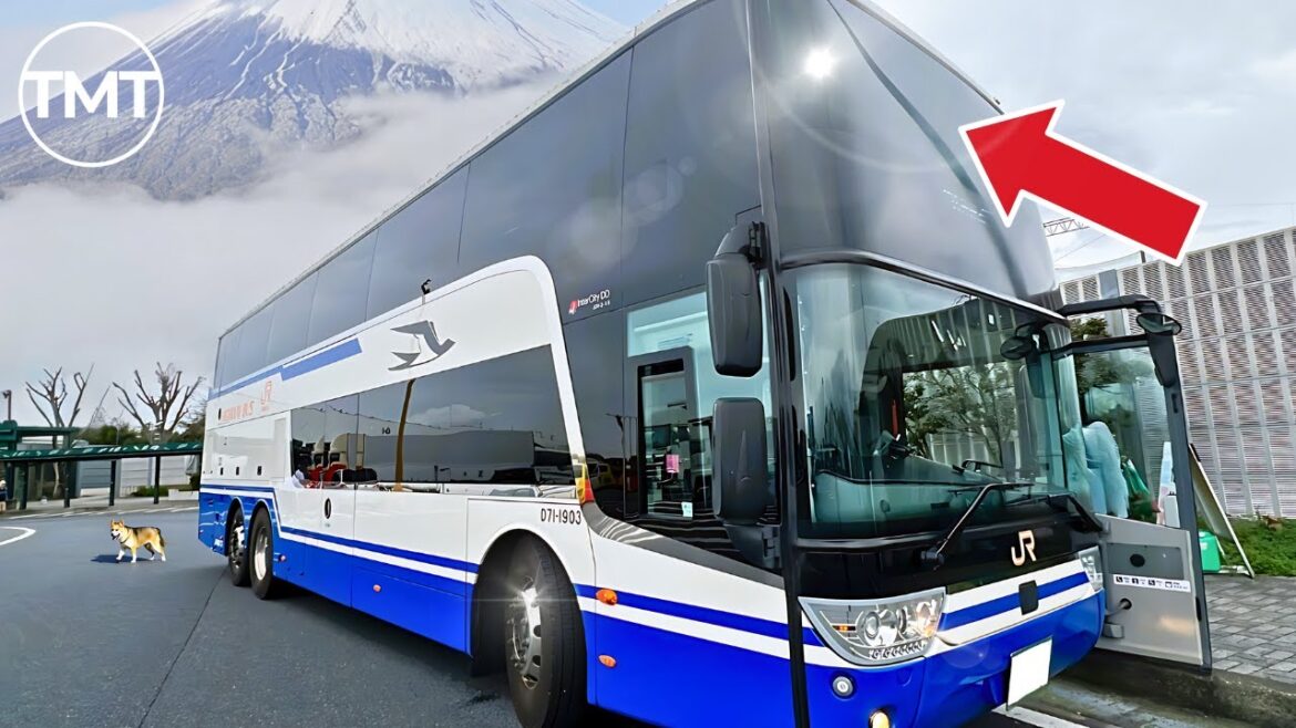 Riding Japan's Amazing Double-Decker Bus Journey TOKYO to NAGOYA