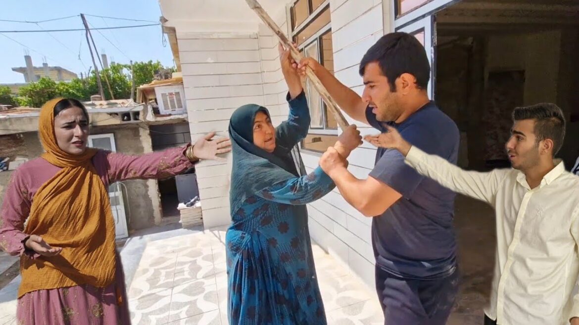 At the height of peace and joy of buying tiles and doors, a unique cooperation