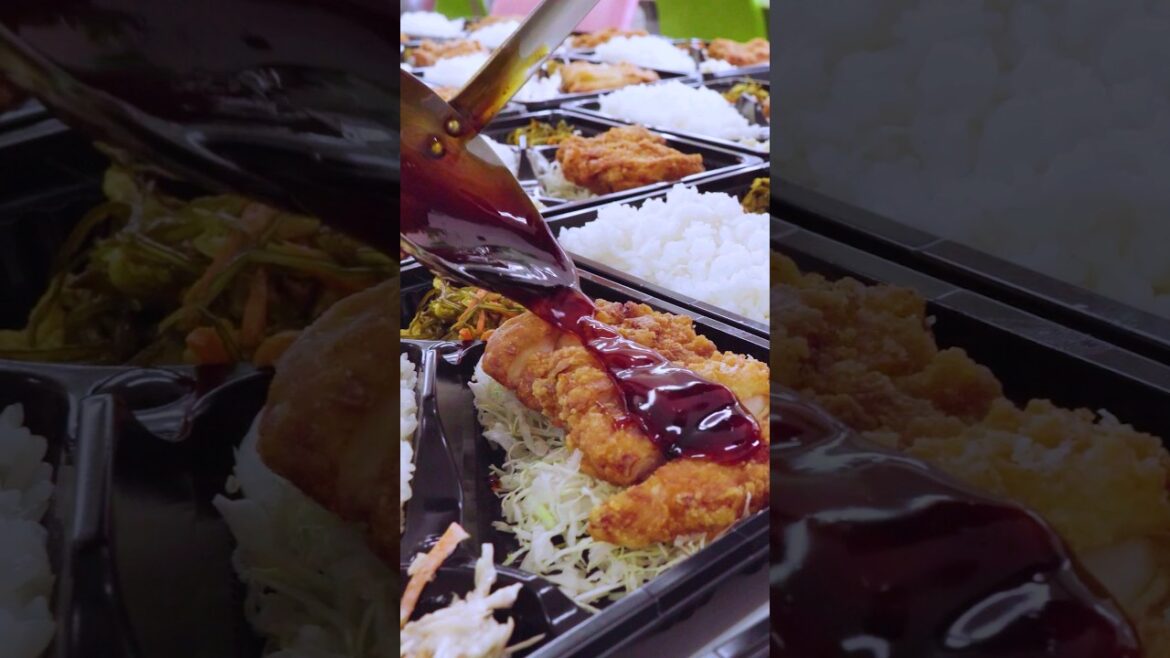 Making Bento for Japanese High School Students Making Bento for Japanese High School Students