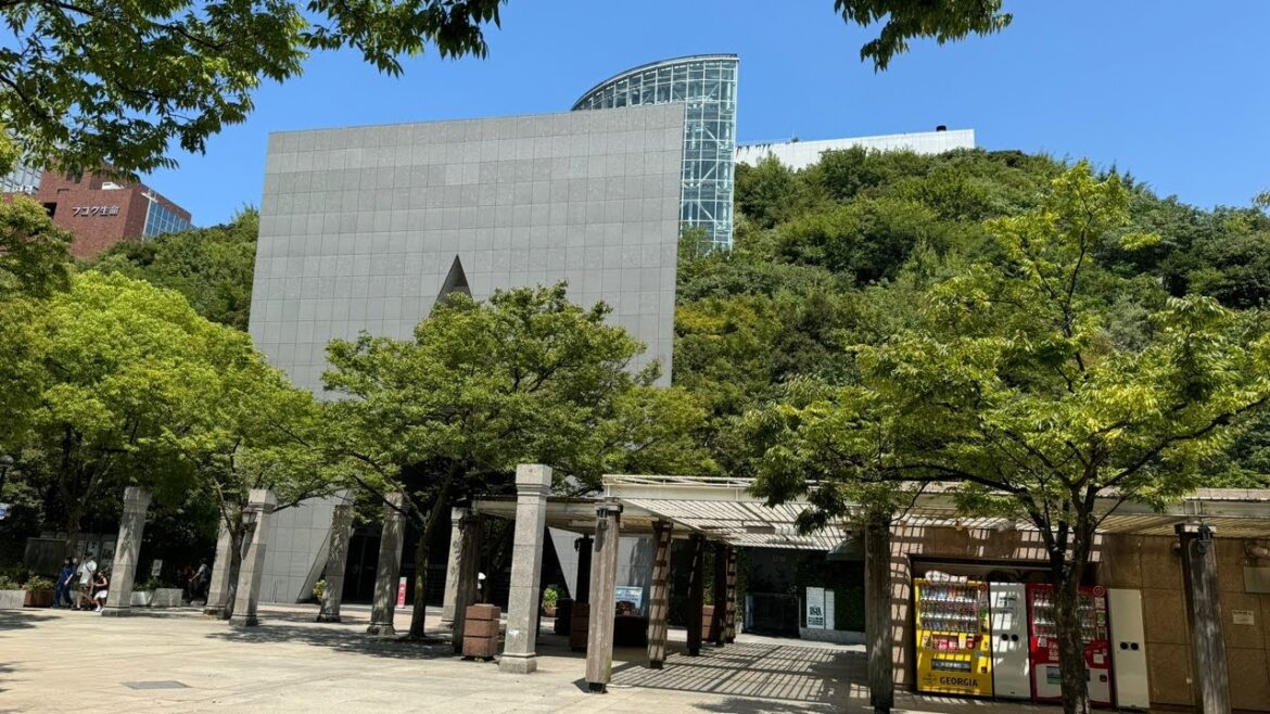 Japan Live🇯🇵ACROS Building Let's Explore🇯🇵Fukuoka Japan