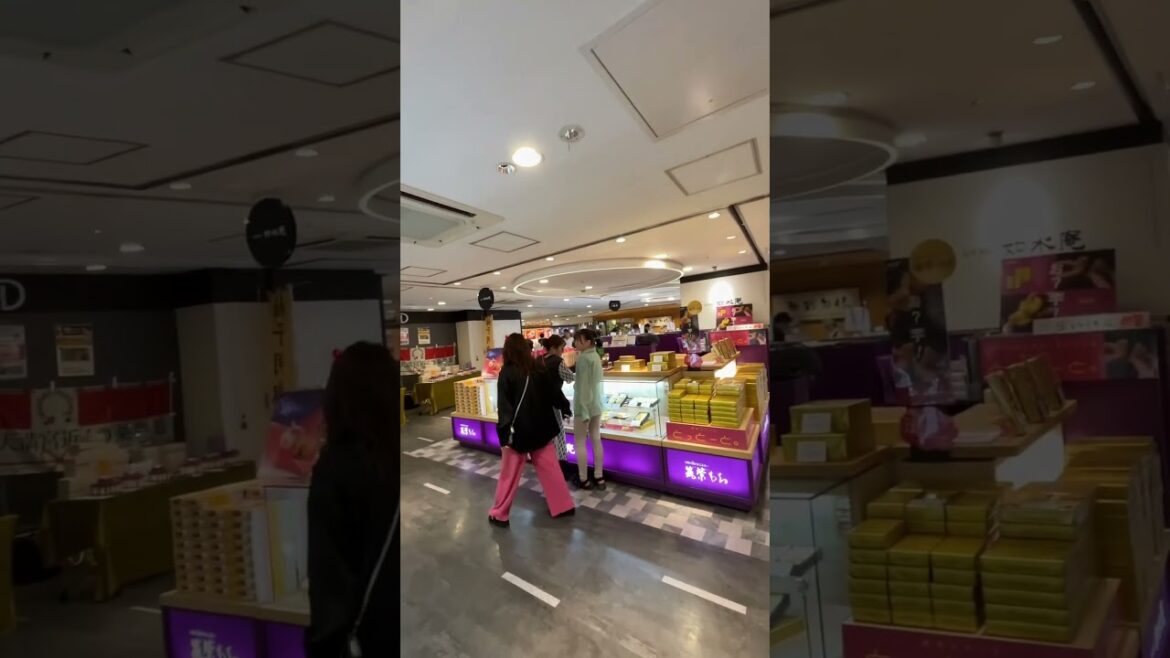 일본 후쿠오카 여행가면 가장 먼저 보게되는 하카타역 데이토스 마잉구