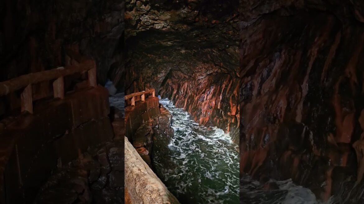 三段壁洞窟   SANDANBEKI   산단베키    #三段壁 # 와카야마 #Coastal Cave