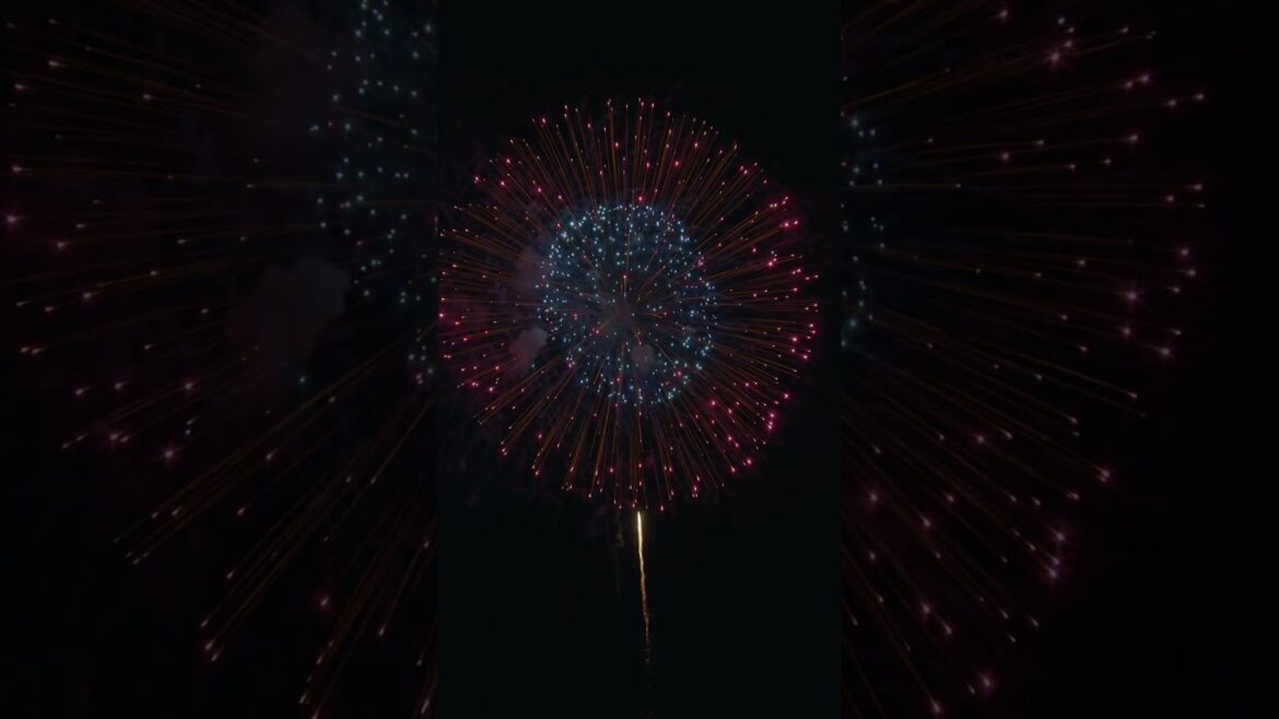 大迫力の尺玉花火連発 | Japan Amazing 12 inch shells fireworks display quick‐firing | 三条夏まつり花火大会