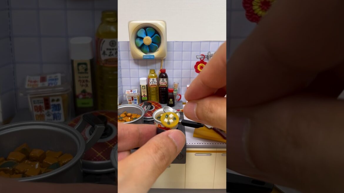 Miniature Nostalgic Japanese Kitchen Re-ment Home-cooked meals Miso Soup #shorts Miniature Nostalgic Japanese Kitchen Re-ment Home-cooked meals Miso Soup #shorts