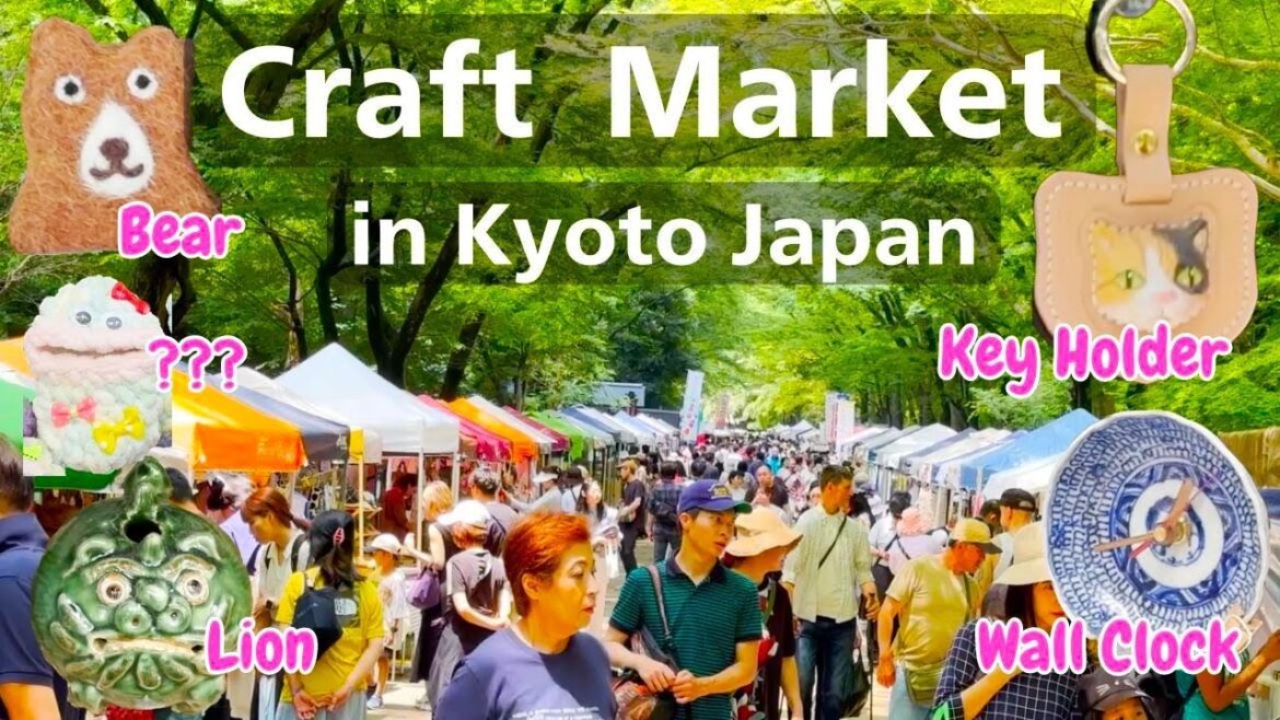 Craft Market in Kyoto, Travelers' Shopping Souvenir  from Japan