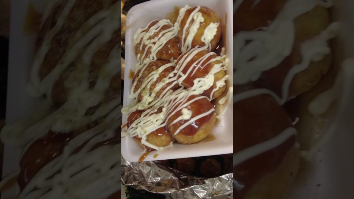 Octopus balls! Takoyaki Stand in Osaka! #3