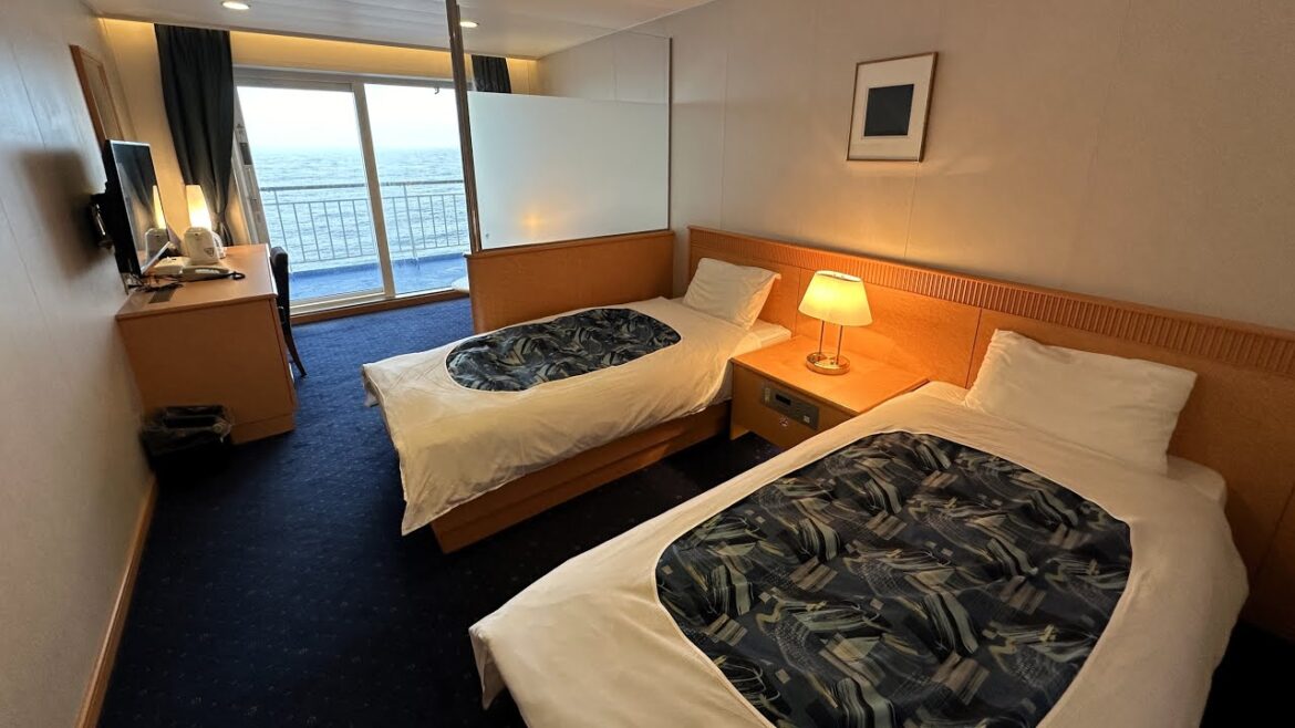 大阪から北海道へ フェリーに乗って海鮮丼を食べに行く