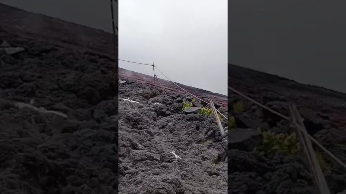 Climbing Mount Fuji🗻 #mountfuji #fuji #adventure