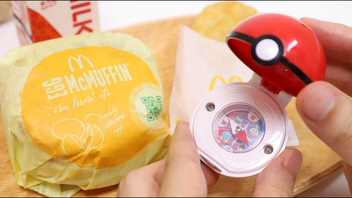 Pokemon Collaborate with McDonald's Japan Happy Meal Set