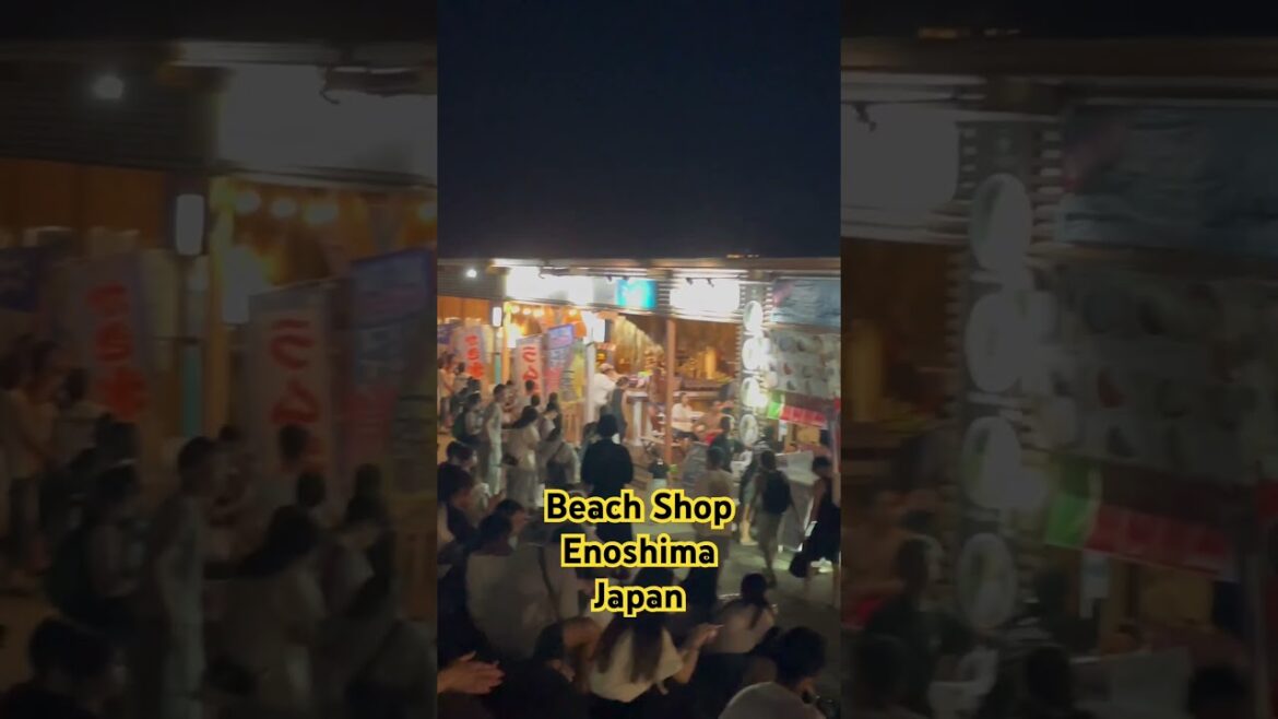 Street shop in Japan #shorts #ytshortsindia #streetfood #enoshima Street shop in Japan #shorts #ytshortsindia #streetfood #enoshima